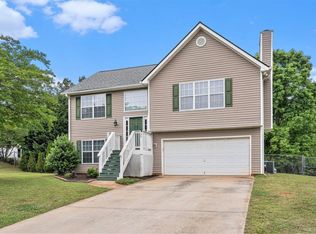 35 Kendall Ln, Covington, GA 30014