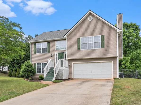 35 Kendall Ln, Covington, GA 30014