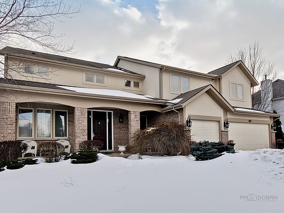 2nd image of 17141 W Gurnee Gln