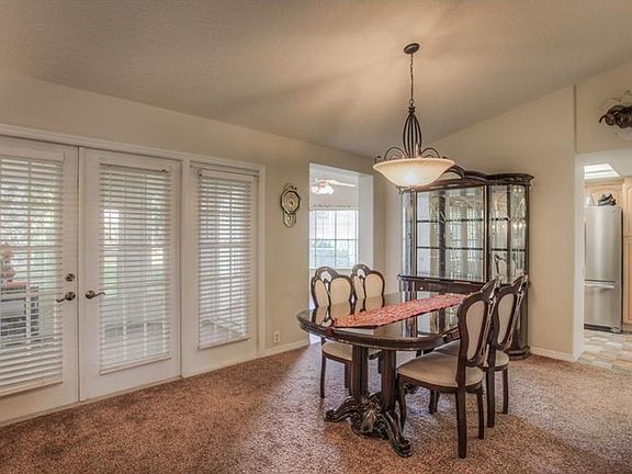 5th image of 8523 Ashbury Dr