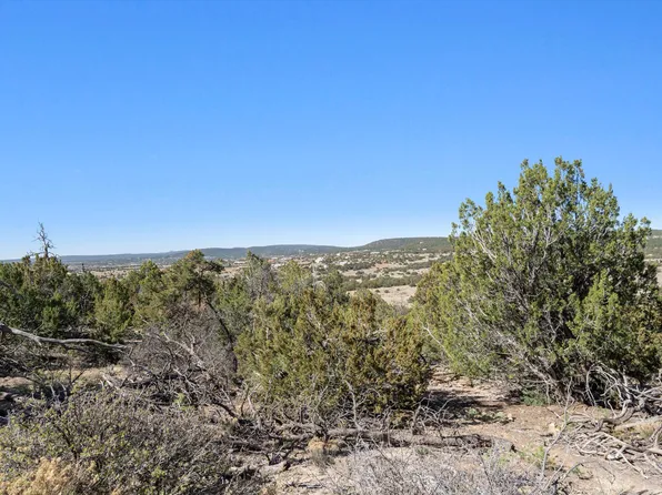 35 Alta Ct, Edgewood, NM 87015