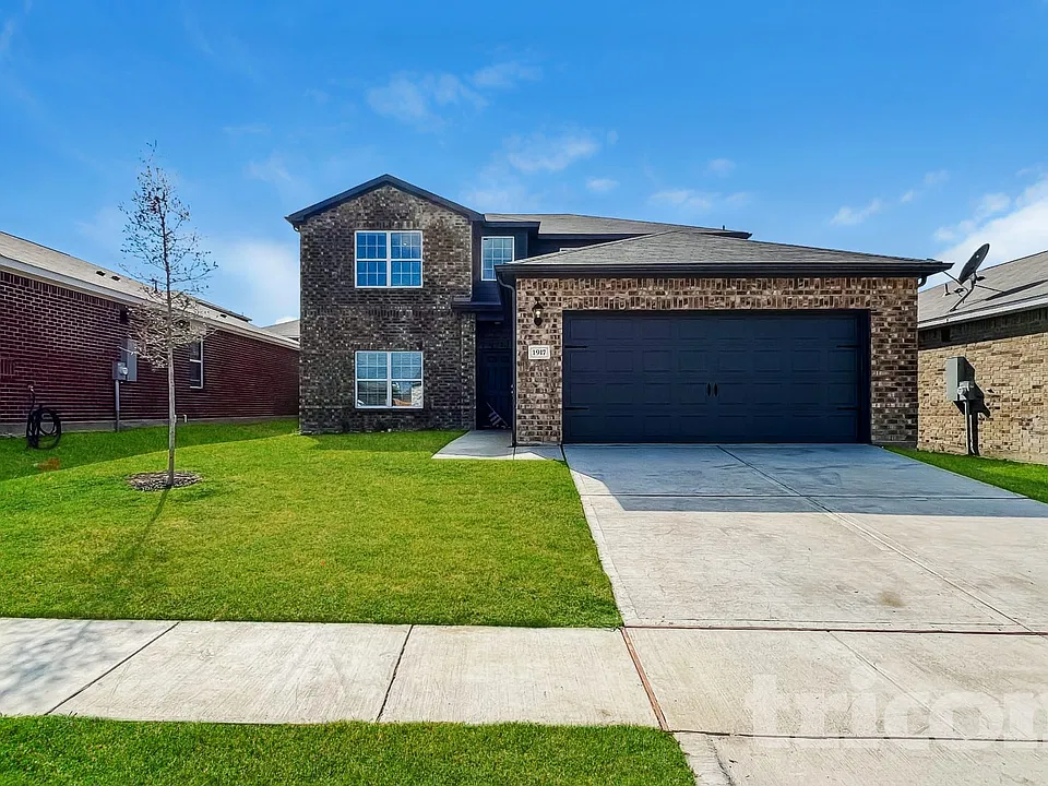 1917 Belmont Ln