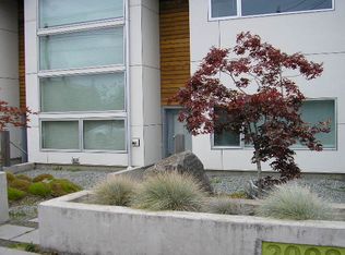 2008B 14th Ave S, Seattle, WA 98144