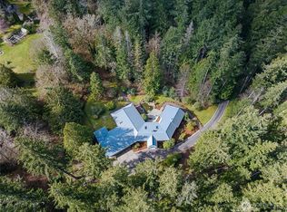 16550 Agate Pass Rd NE, Bainbridge Island, WA 98110