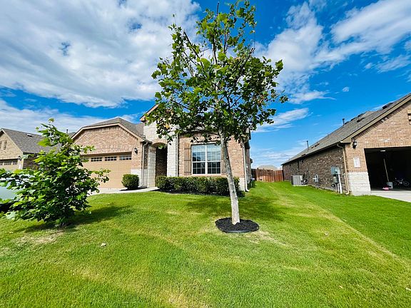 4th image of 2029 Cactus Mound Dr