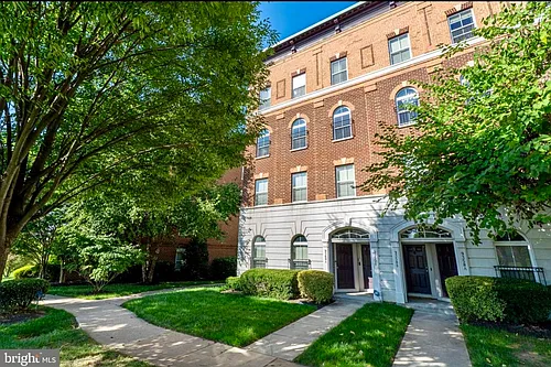9360 Esplanade Ct #B Photo 1