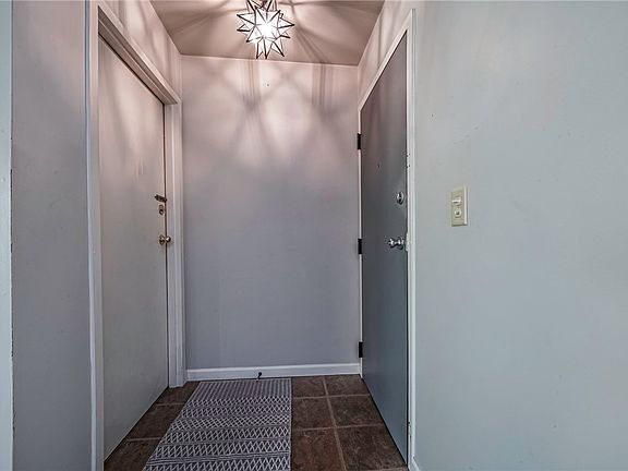 2nd image of 6108 Sanlin Dr