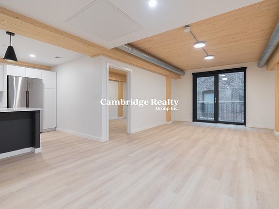 3rd image of 11 Lenox St #503T