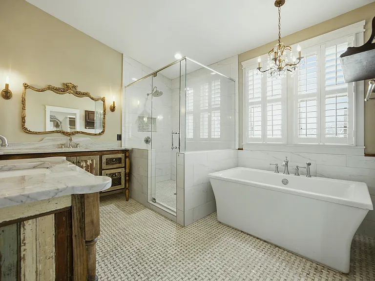 185 W Moreno St — Photo 18