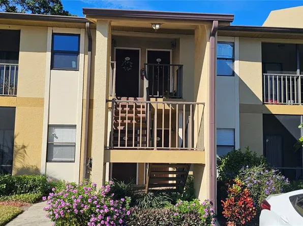 10167 Sailwinds Blvd N APT 104, Largo, FL 33773