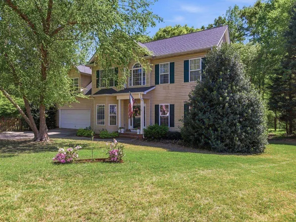 3 Chestnut Hill Pl, Simpsonville, SC 29680