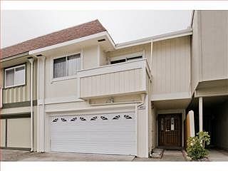 2nd image of 3931 Chatham Ct