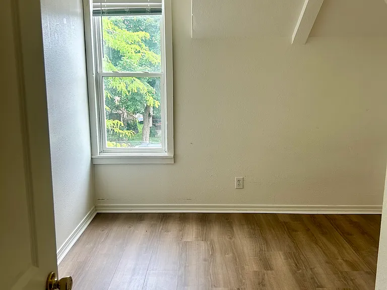 2203 W Mallon Ave #2 — Photo 14
