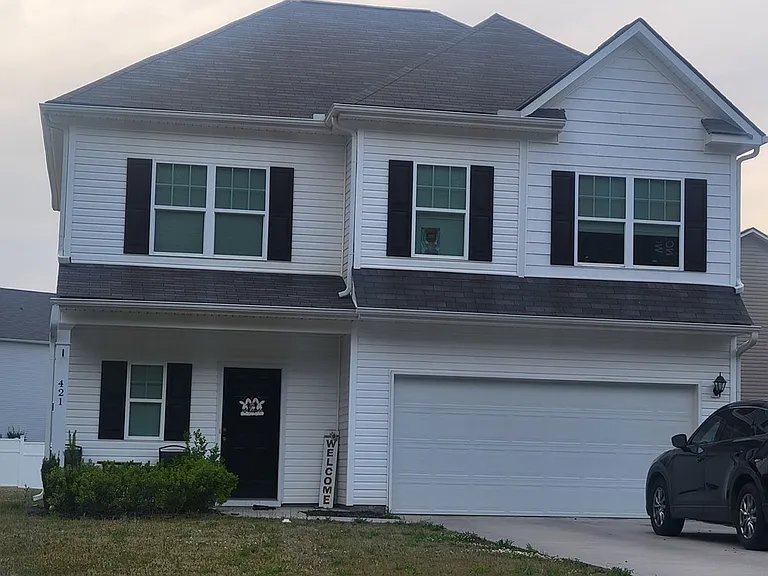 421 Collington Cir — Photo 11