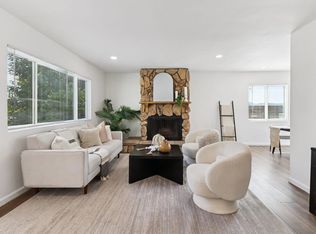 118 W 8th Ave, Escondido, CA 92025