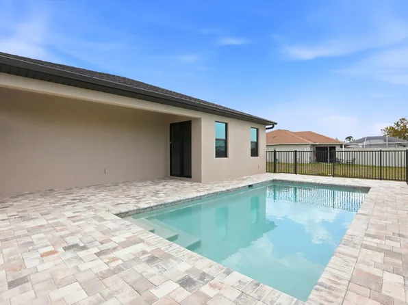 2616 NW 9th Ave, Cape Coral, FL 33993