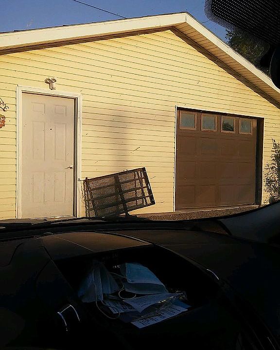 One car with work shop