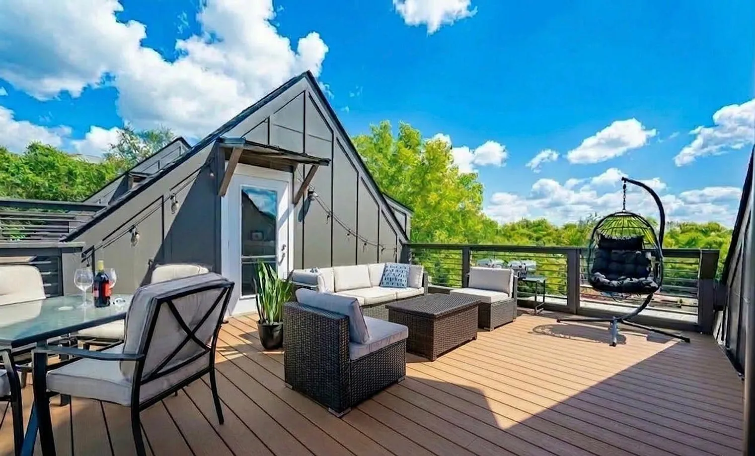 2 bed, 2.5 bath, 1097 sqft, $2,534 — Photo 4