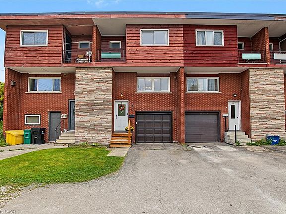 2nd image of 9 Greenbrook Dr