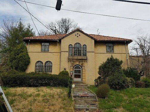 1st image of 353 Hawthorne Ave
