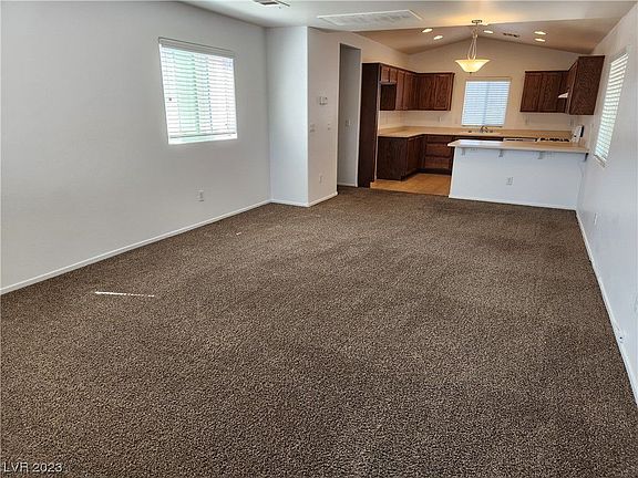 2nd image of 3564 Terraza Mar Ave