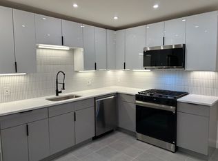 787 Admiral St #1, Providence, RI 02908