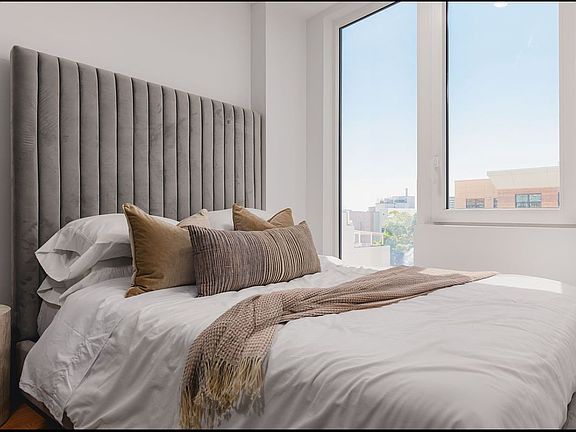 5th image of 375 Lefferts Ave #2U