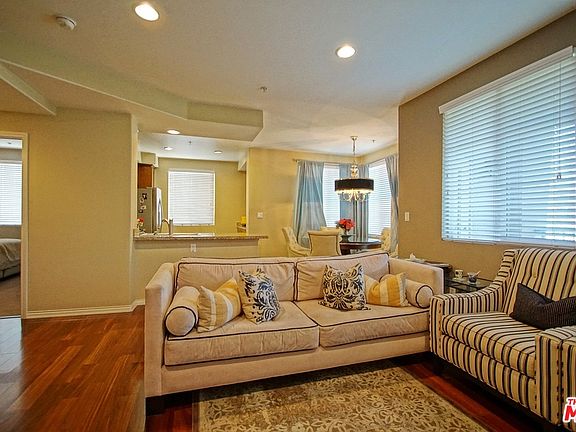 5th image of 360 Avenue 26 #207