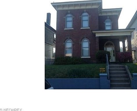 1st image of 713 S 4th St