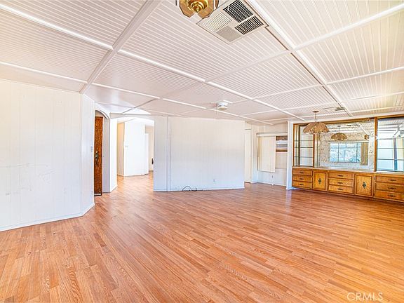 4th image of 3883 Buchanan St Space 67