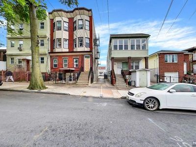 54 Davenport Ave, Newark, NJ, 07107