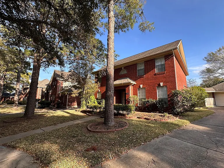 4506 Colony Hills Dr — Photo 2