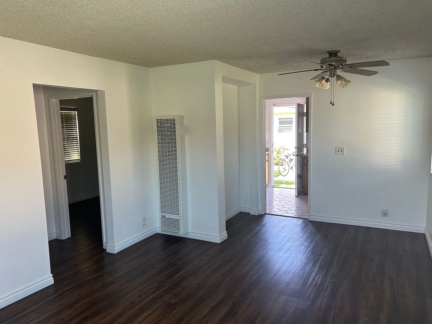 1 Bedrooom 1 Bath - Avalon Greens — Photo 2