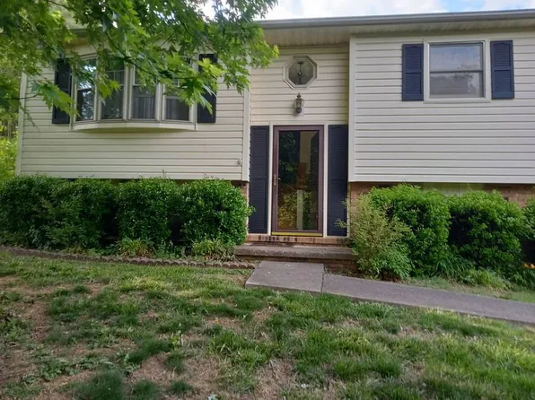 529 Old Gray Station Rd, Gray, TN 37615