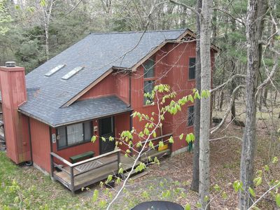 109 Arrowhead Dr, Newfoundland, PA, 18445