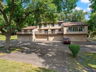 421 W Eagle Lake Dr, Maple Grove, MN, 55369