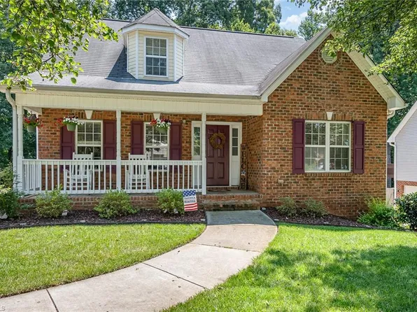 3085 Creighton Ln, Winston Salem, NC 27127