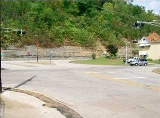 15 Bridge Blvd, Brownsville, PA 15417