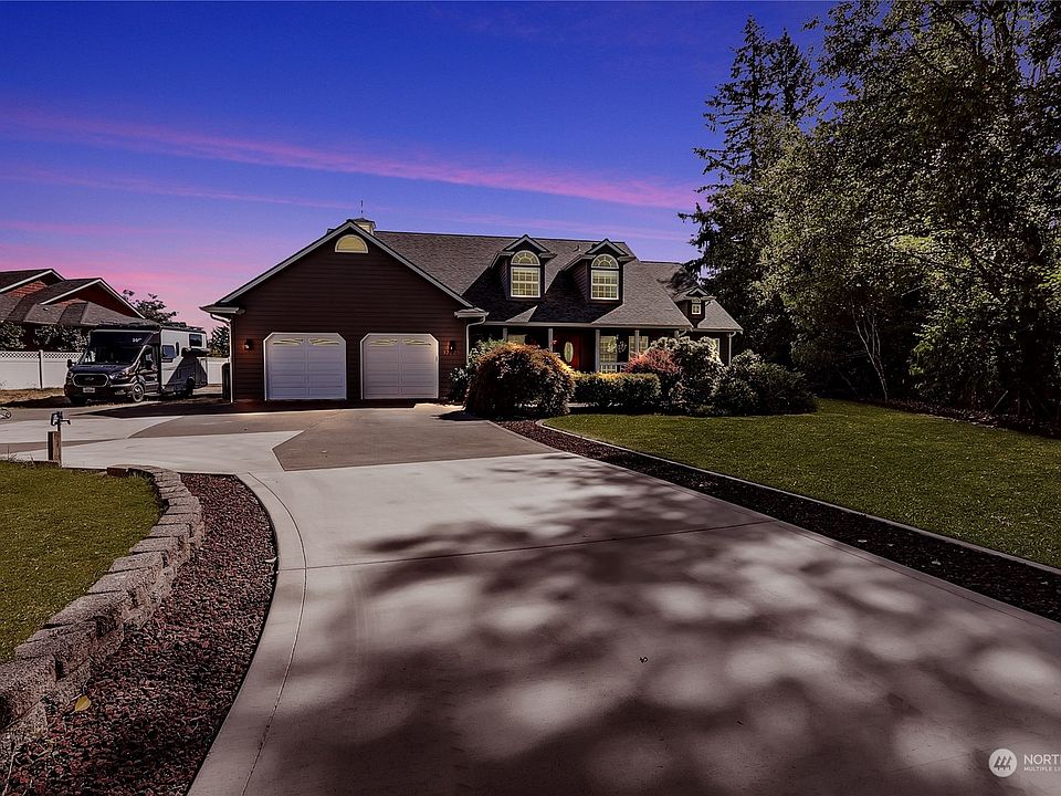 1st image of 12225 237th Avenue Ct E