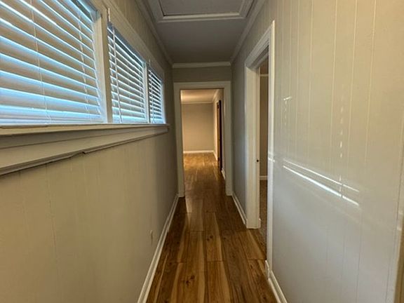 4th image of 2 Brookside Dr