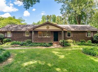 3611 Castleton Rd, Greensboro, NC 27406