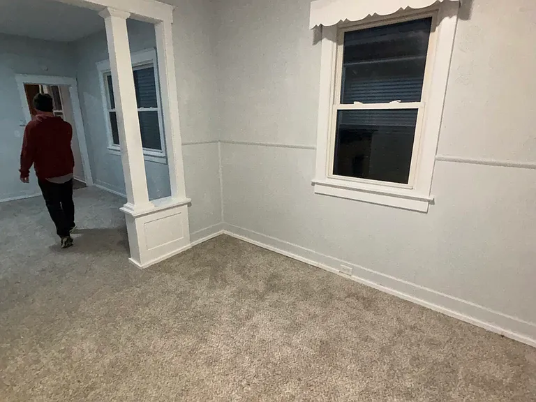 2321 Greenwood Ave — Photo 5