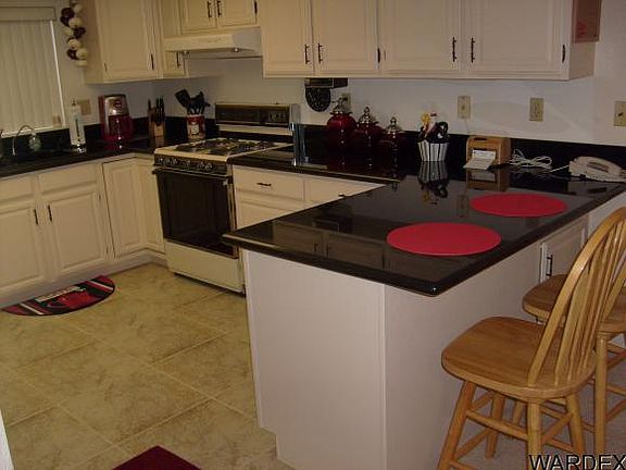 3rd image of 2500 Jamaica Blvd S