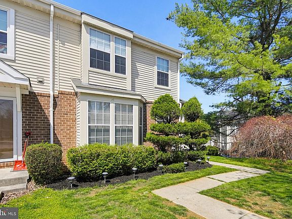 4th image of 14 Shelton Ct