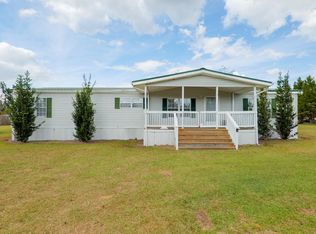 100 Emerald Ln, Hahira, GA 31632