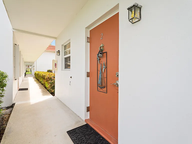 2600 SE Ocean Blvd #R2 — Photo 5