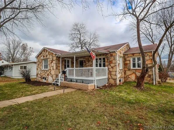 502 N Oak St, Eldon, MO 65026