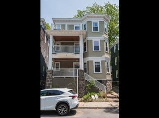 24 Forest Hills St #2A, Jamaica Plain, MA 02130
