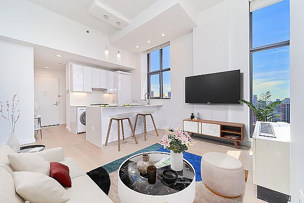 1st image of 49 E 34th St #34