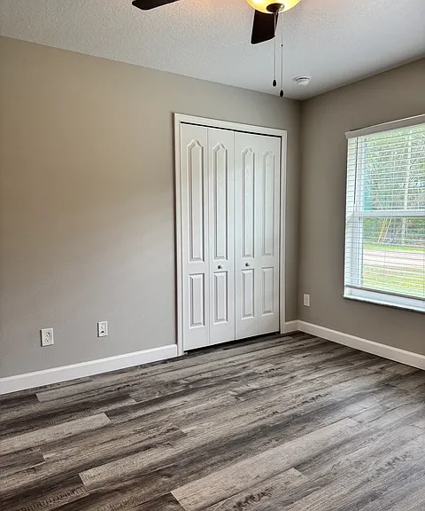 8534 N Wallingford Ave — Photo 15